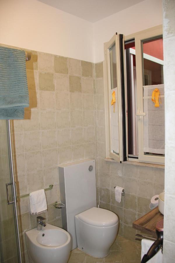 Casa Lucia Private Car Or Motorcycle Park Apartment Лука Екстериор снимка